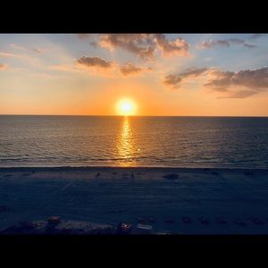 Meet your Posher, Destiny